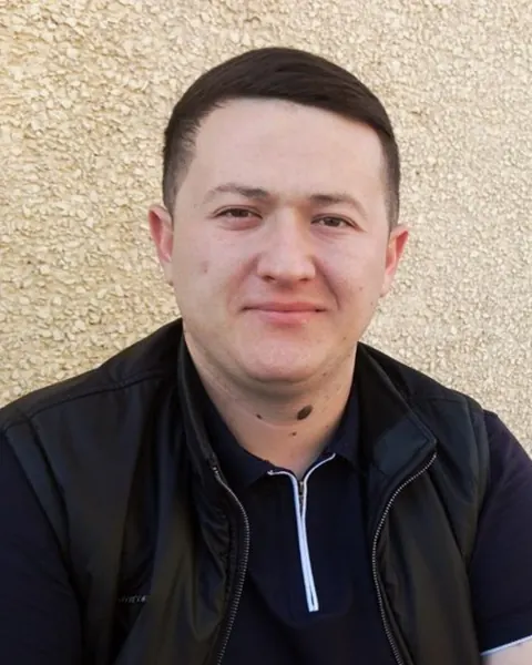 Жасур Абдуллаев